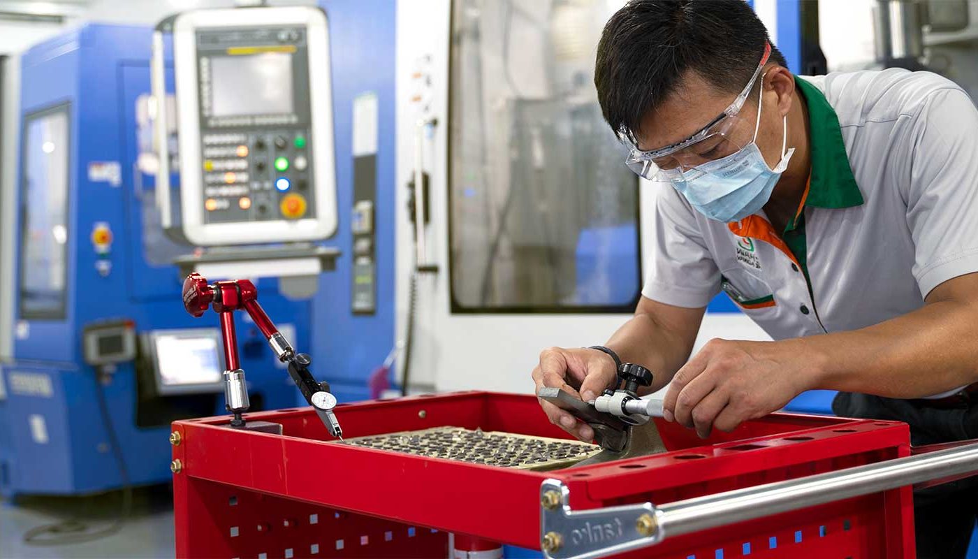 aerospace-cutting-for-lightweight-alloys-w1920-h800-02